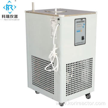 Low-temperature cooling liquid chiller for laboratory